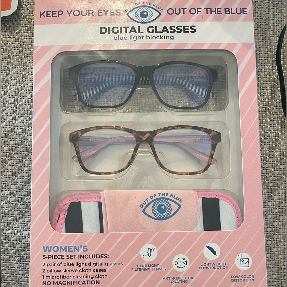 Digital Glasses- Blue light blocking